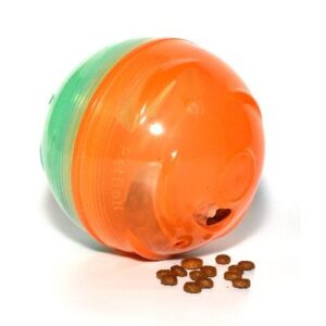 PetBall da PetGames é um comedouro-brinquedo para o cãozinho.