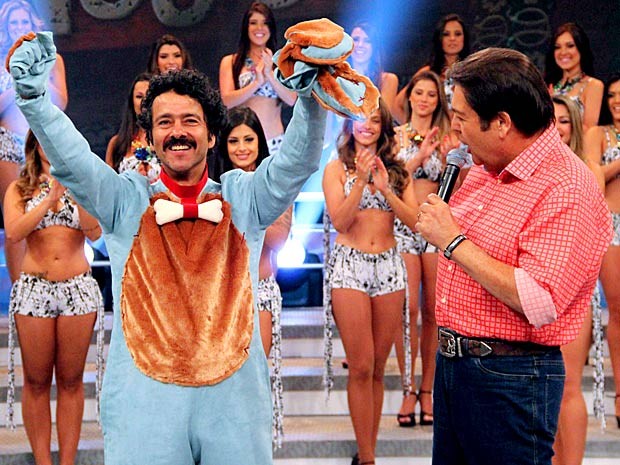 sandro_faustao_toto_cachorro_cheias_charme_01