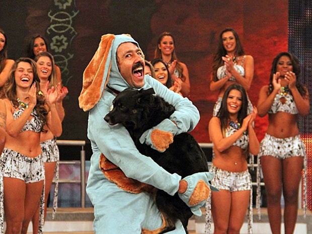 sandro_faustao_toto_cachorro_cheias_charme_02