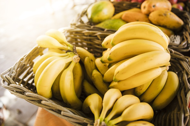 ripe yellow bananas wicker basket fruit market store 23 2148209788