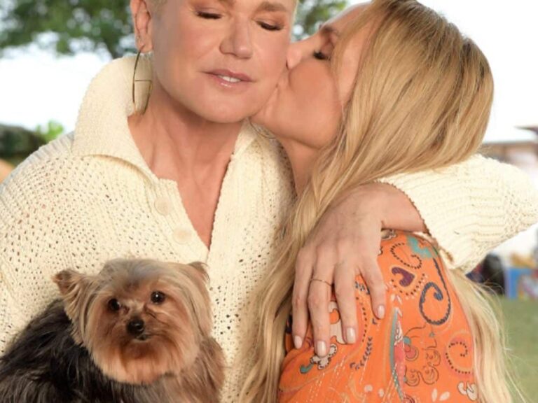 Conheça a cachorrinha Doralice, pet da Xuxa