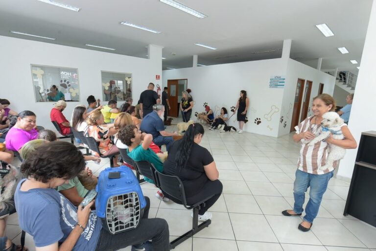 Guarulhos perde hospital veterinário gratuito: saiba o que mudou! 2 Hospital Veterinario HAG Atendimento 80 1024x682 1