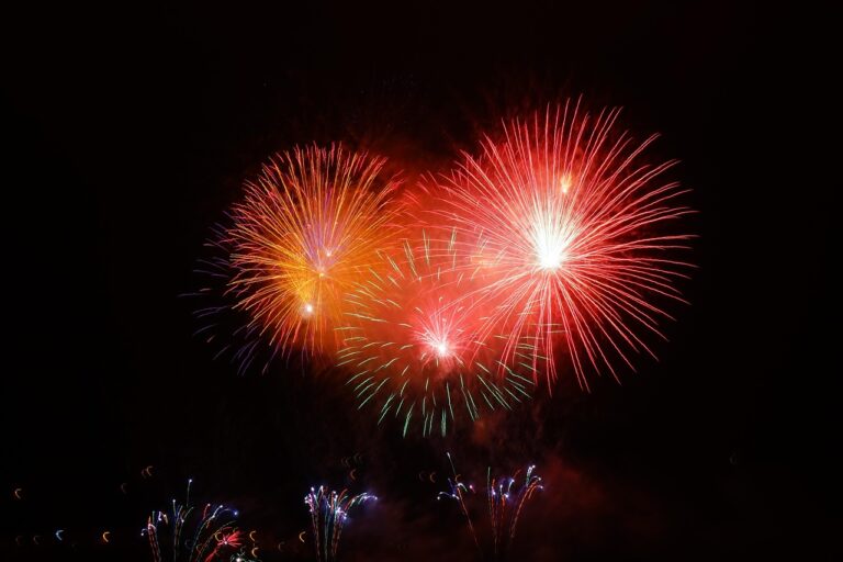 fireworks 461750 1280