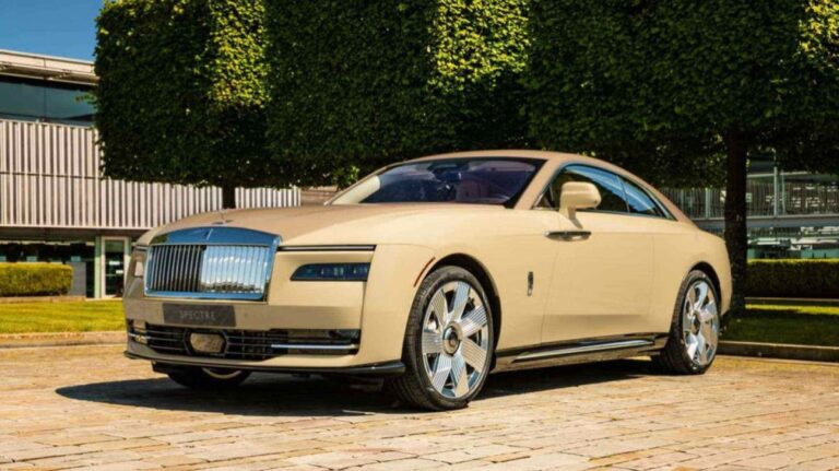 Um cão de sorte: Rolls-Royce cria carro em homenagem a pet querido. Veja fotos aqui! 1 1 captura de tela 2025 10 06 131321 59540100